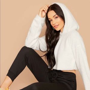 SHEIN CROP HODDIE XS